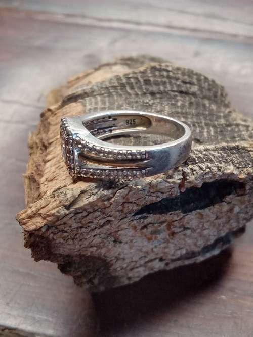 Sterling silver and gold ring Size: M.5 NO BOX!