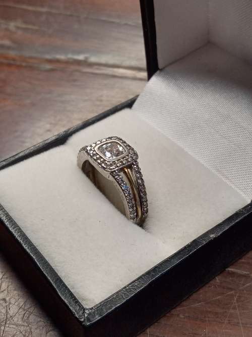 Sterling silver and gold ring Size: M.5 NO BOX!