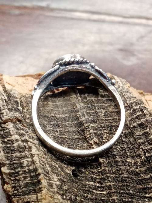 Sterling silver ladies ring yin yang Size: P.5 NO BOX!
