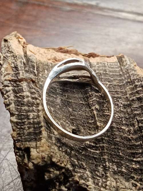 Sterling silver ladies ring Size: L NO BOX!
