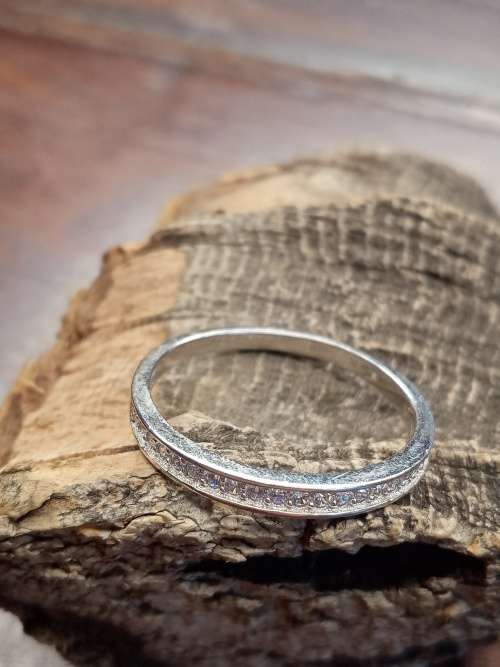 Sterling silver ladies ring Size: R