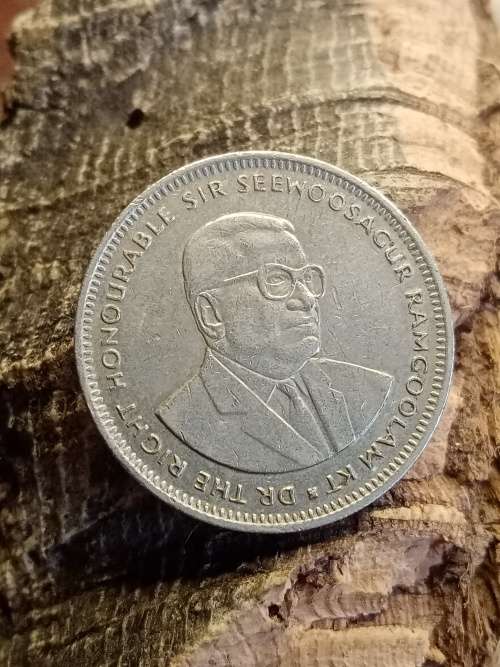 Maritius 1991 one rupee