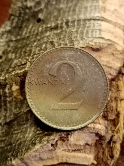 1975 Coin Angola