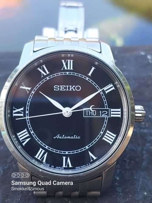 Seiko model number: 4R36 04E0 Automatic hacking and handwind 39mm ex crown