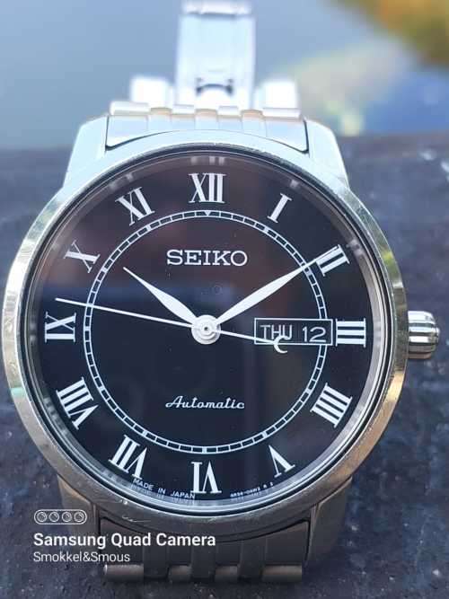 Seiko model number: 4R36 04E0 Automatic hacking and handwind 39mm ex crown