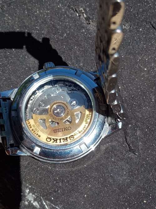 Seiko 5 automatic 4r36 top