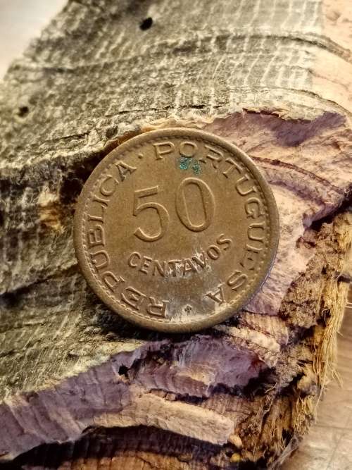 50 Centavos Portuguesa 1957
