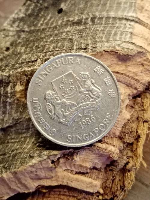 Twenty cents 1986 Singapore coin