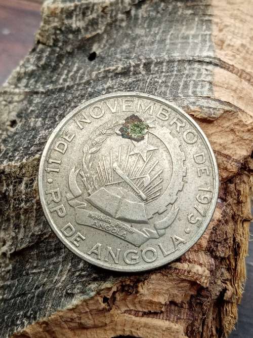 Angola 5 kwanzas 1977
