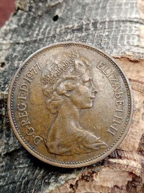United Kingdom 1977 2 New Pence