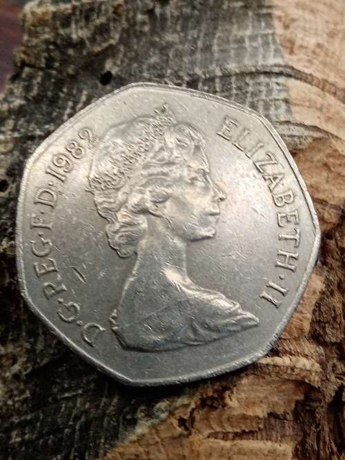 United Kingdom 50 Pence 1982