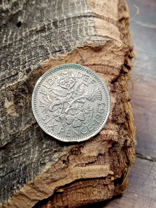 United Kingdom six pence 1963