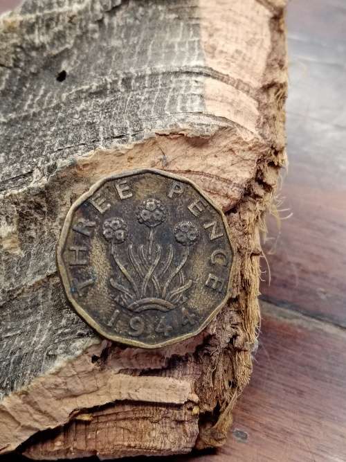 United Kingdom 3 Pence 1944
