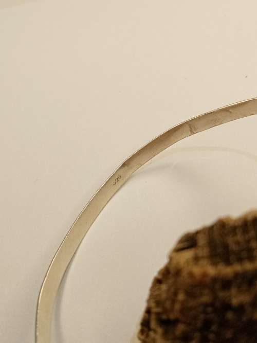 Sterling silver Bangle Inside diameter: 69mm