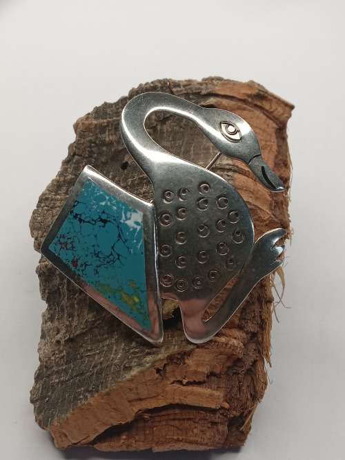 Peru CMC 925 enameled Peruvian sterling silver brooch 43mm by 33mm