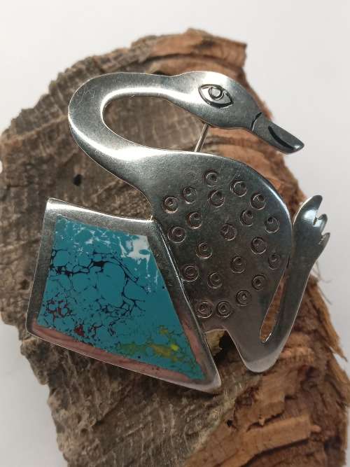 Peru CMC 925 enameled Peruvian sterling silver brooch 43mm by 33mm