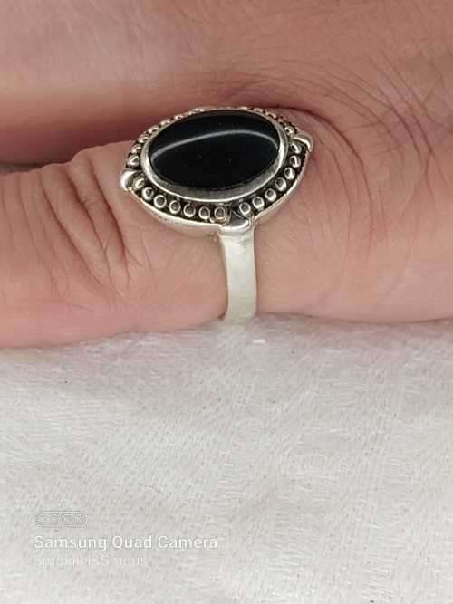 Antique vintage sterling silver ladies ring with black stone Size:P