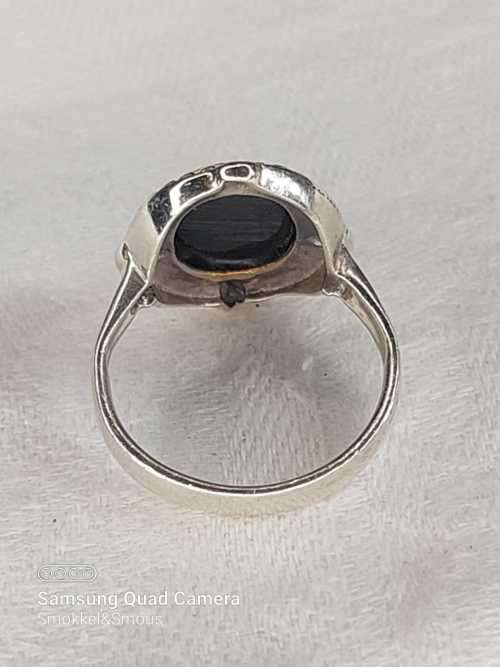 Antique vintage sterling silver ladies ring with black stone Size:P