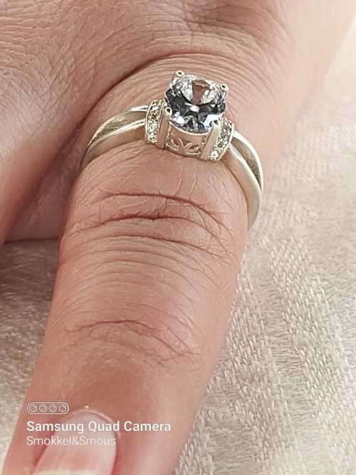 Sterling silver ladies ring Size: Q
