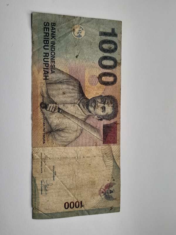 1000 Rupiah Indonesia 2000