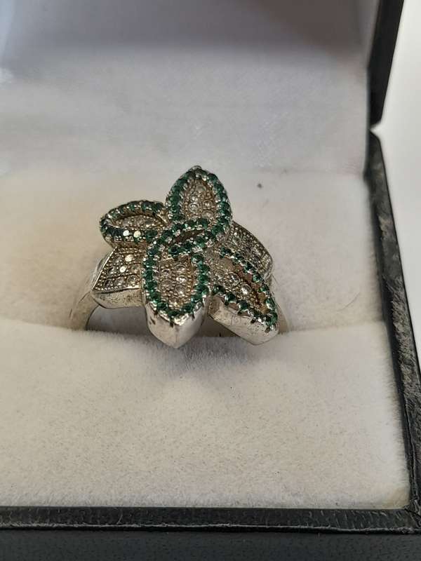 Sterling silver ladies ring Size: O.5 NO BOX