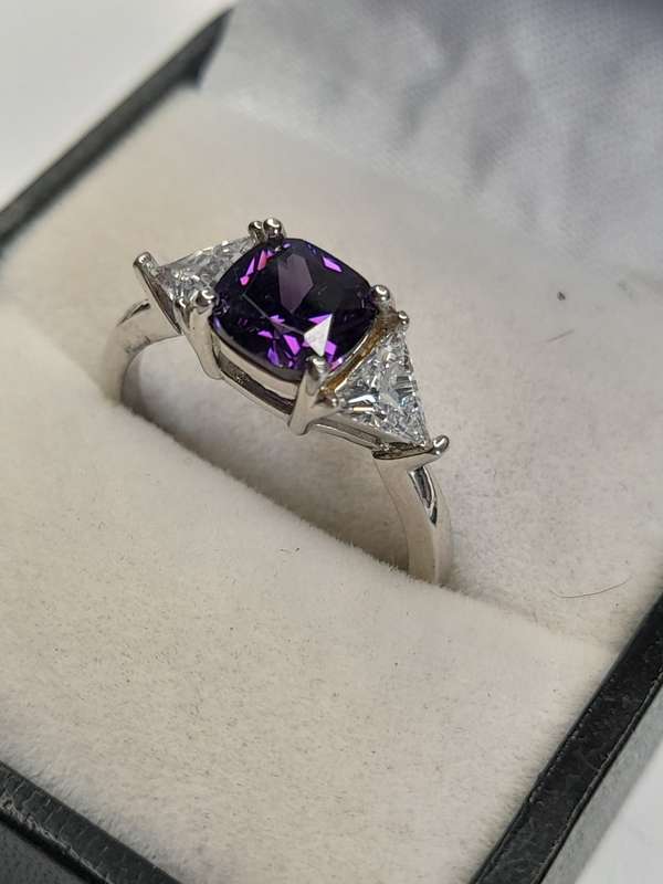 Sterling silver ladies ring Size: P.5 NO BOX