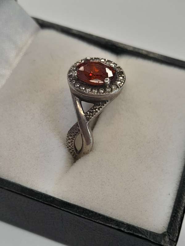 Sterling silver ladies ring Size: P.5 NO BOX