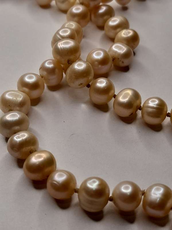 Pearl necklace 45cm long