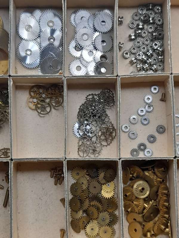 Watch parts for steampunk/repairs