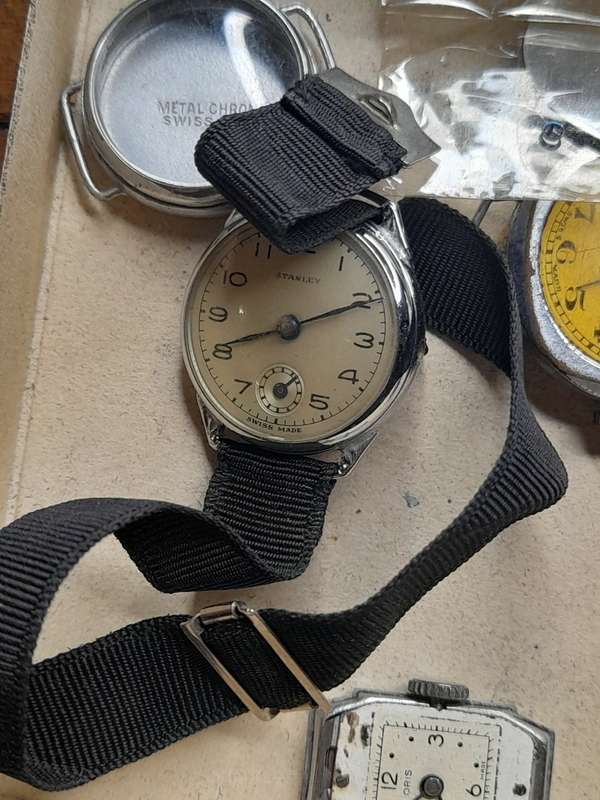 Watch parts for steampunk/repairs