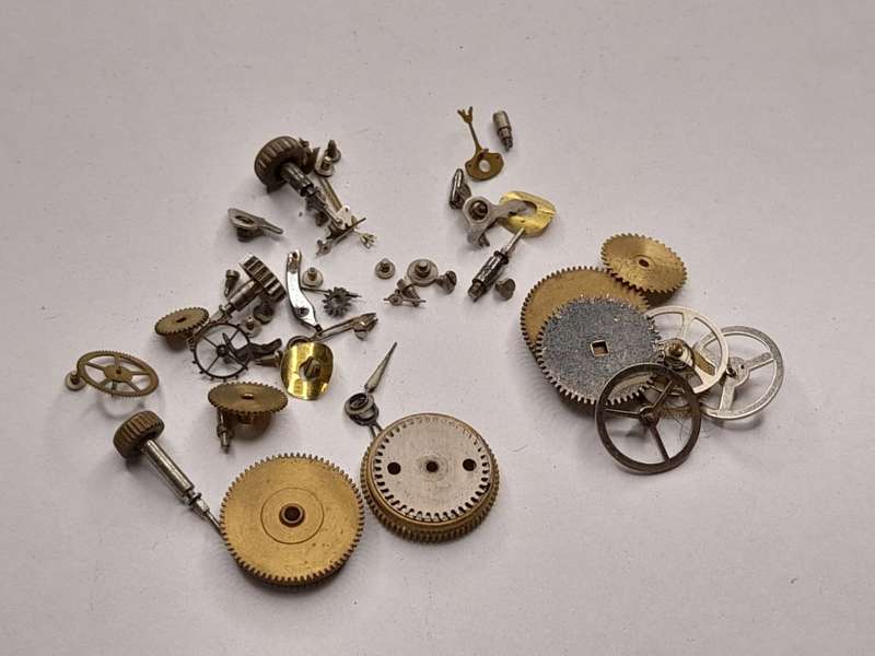 Watch parts for steampunk/repairs