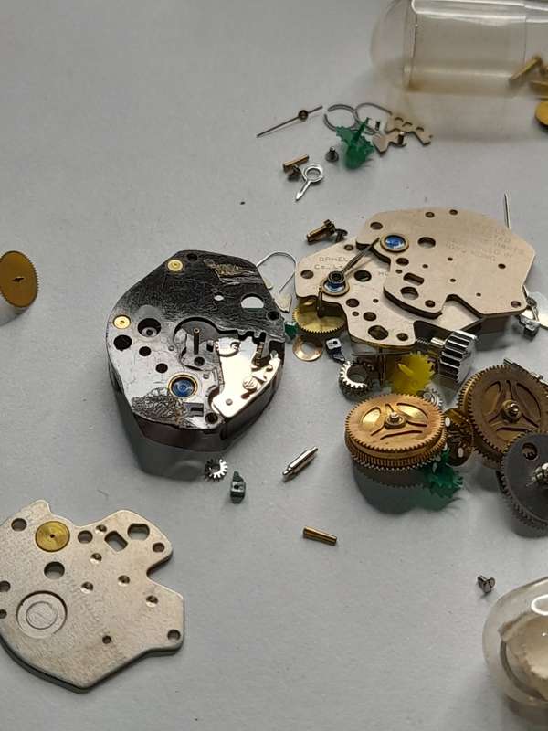 Watch parts for steampunk/repairs