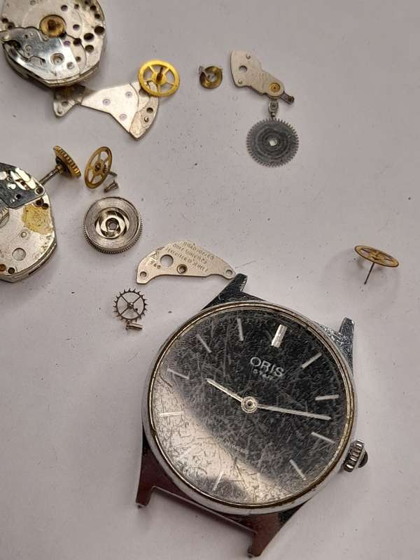 Watch parts for steampunk/repairs