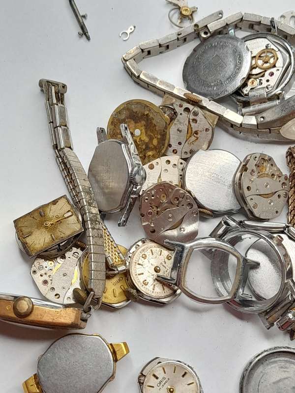 Watch parts for steampunk/repairs