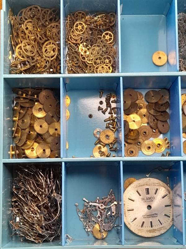 Watch parts for steampunk/repairs