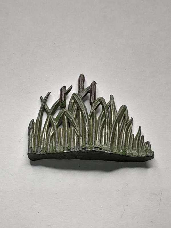 Lead vintage pieces grass farm diorama scene accessory