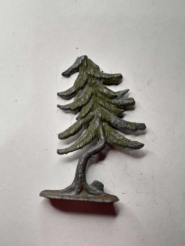 Lead vintage pieces  farm diorama scene accessory