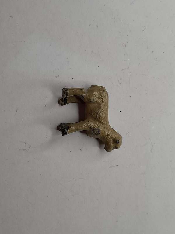 Vintage lead farm animals diorama scene accessory