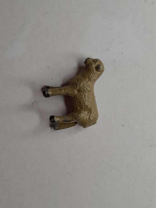 Vintage lead farm animals diorama scene accessory