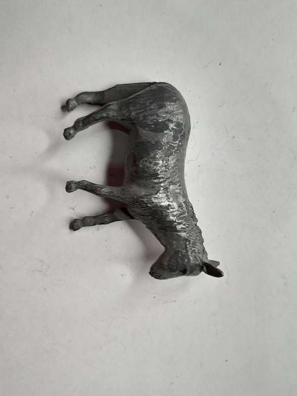 Vintage lead farm animals diorama scene accessory