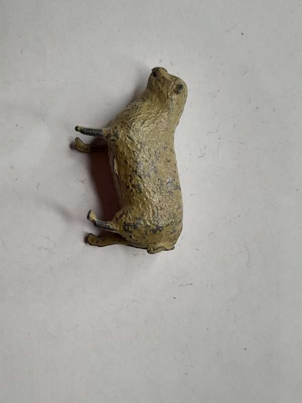 Vintage lead farm animals diorama scene accessory