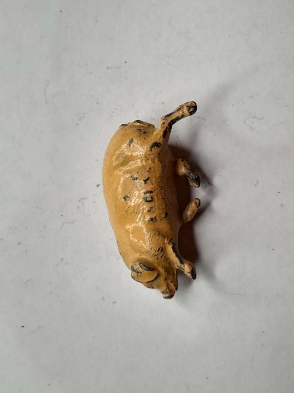 Vintage lead farm animals diorama scene accessory