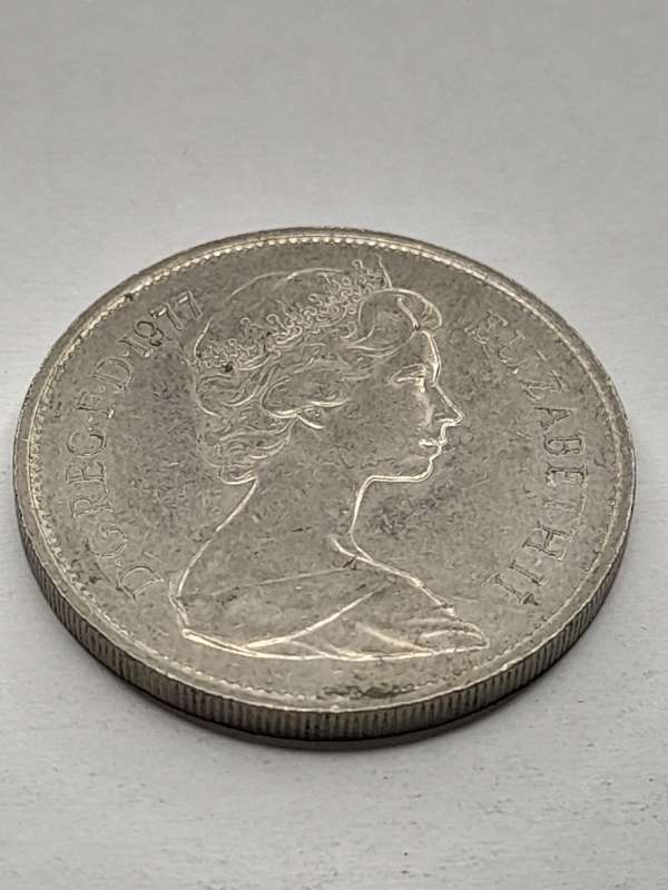 United Kingdom 10 New Pence 1977
