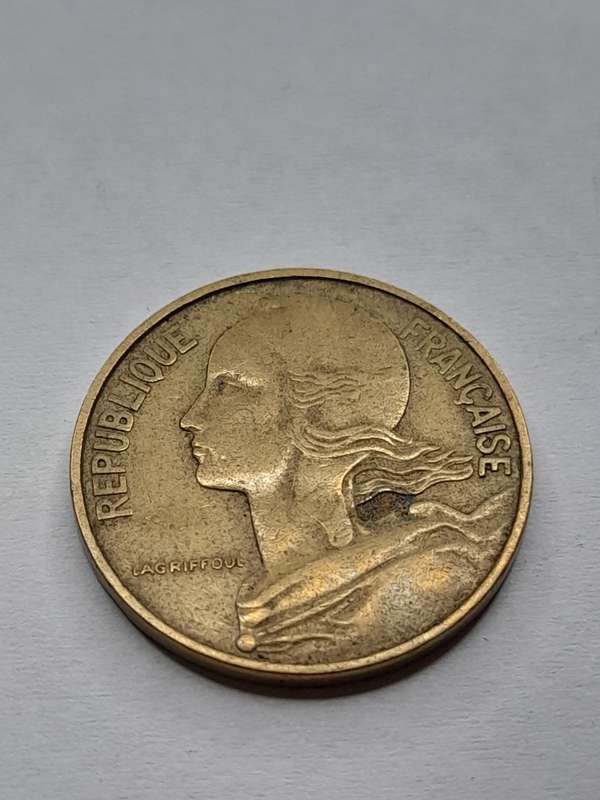 France 10 centimes 1962
