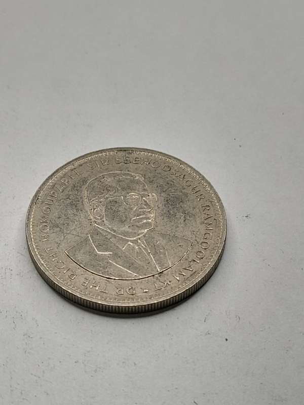 Mauritius 1987 One Rupee 1987