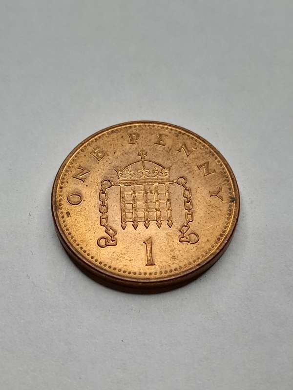 United Kingdom 2000 one penny