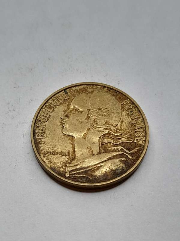France 10 centavos 1976