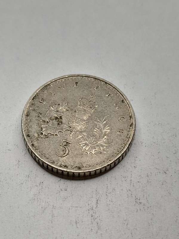 United Kingdom 5 pence 2001