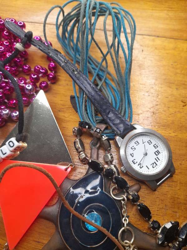 Collection of costume jewellry