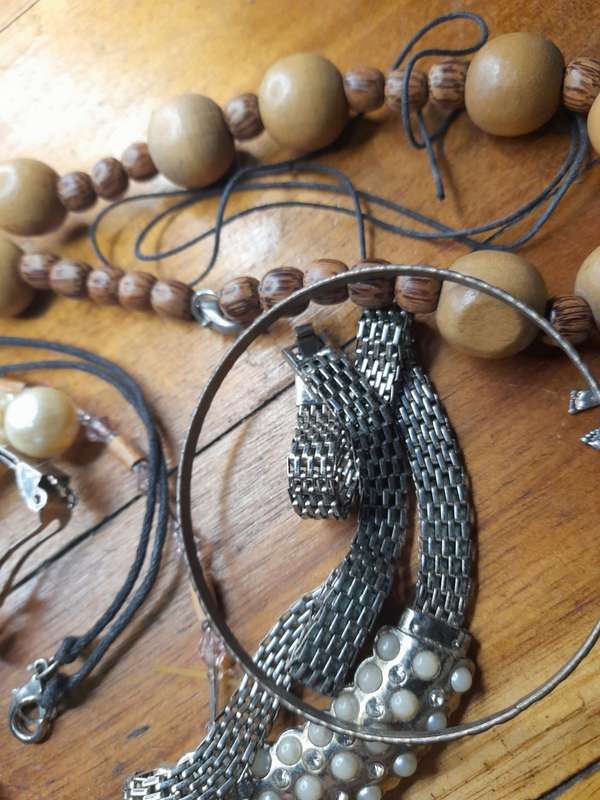 Collection of costume jewellery